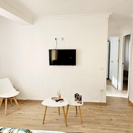 Apartamento Familiar En Triana Seville Exterior photo